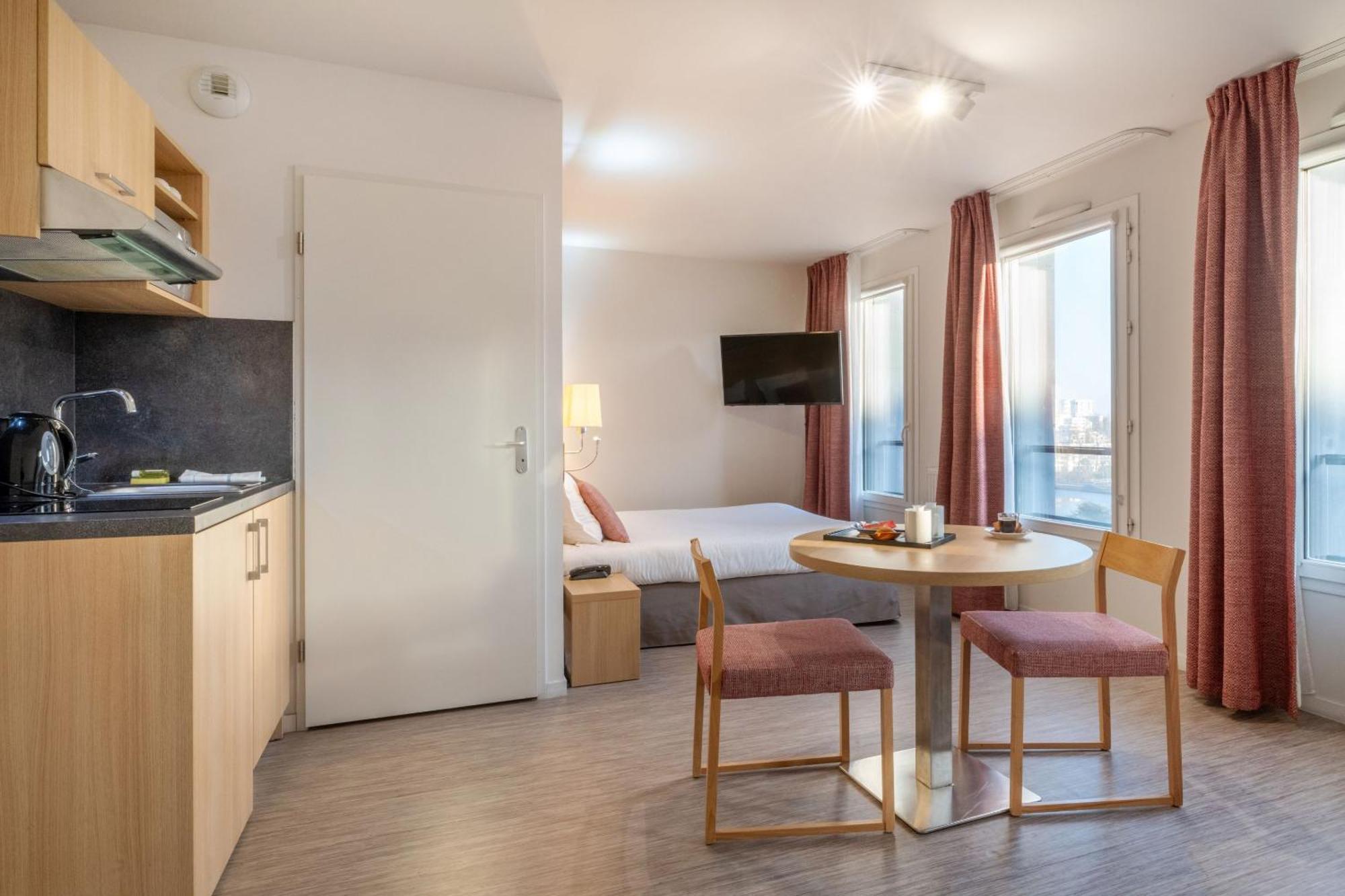 Appart Hotel Odalys City Nantes Cite Des Congres Eksteriør billede